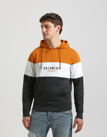 Felpa con cappuccio colorblock