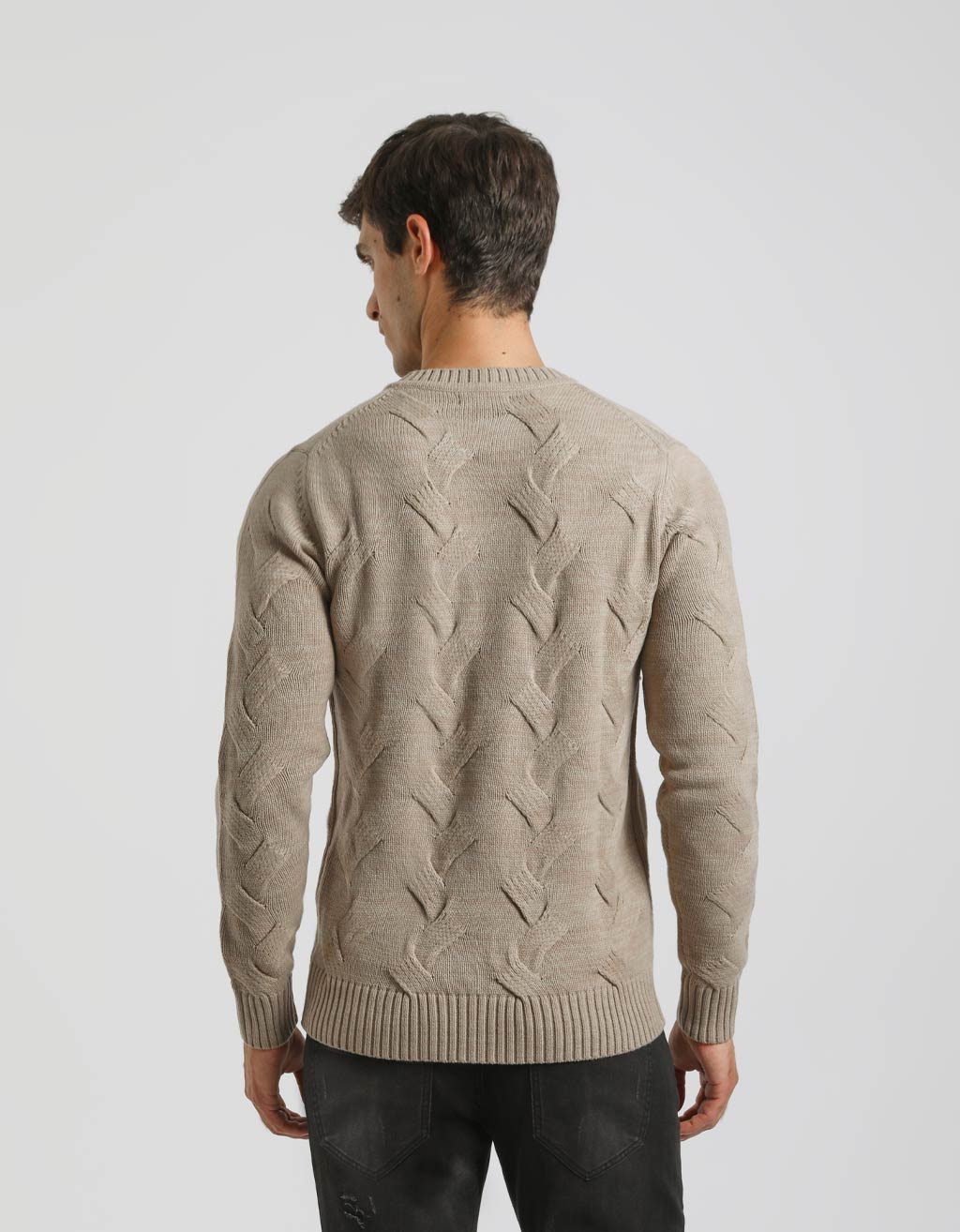 Maglia girocollo intrecciata